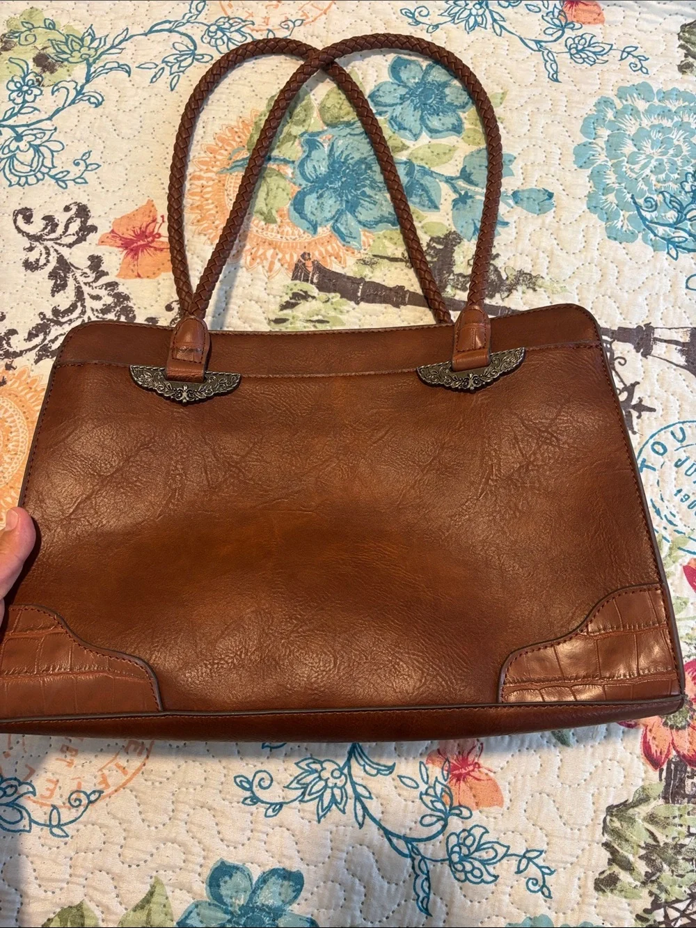Bueno shoulder tote
